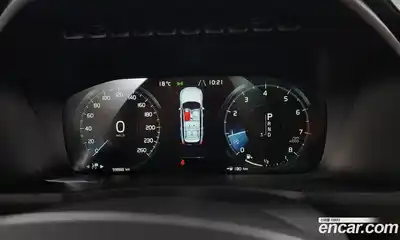 Volvo XC90 2019 2.0 гидро в Москве № 1691549, миниатюра 11
