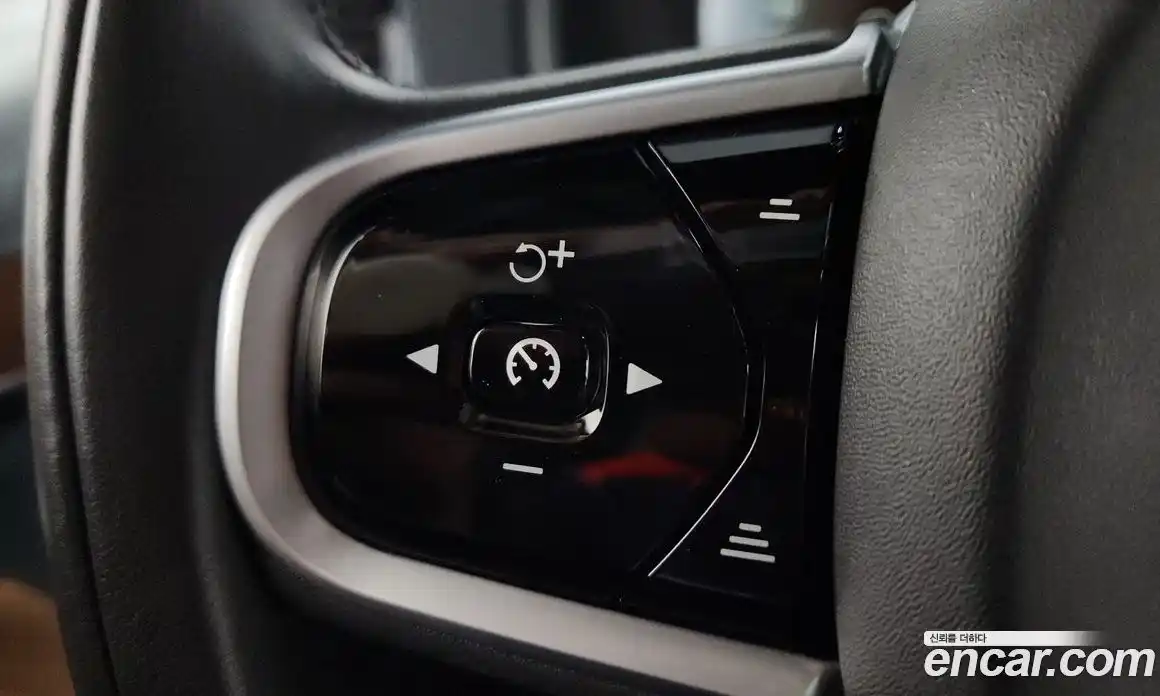 Volvo XC90 2019 2.0 гидро в Москве № 1691549, фото 34