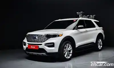 Ford Explorer, 2022