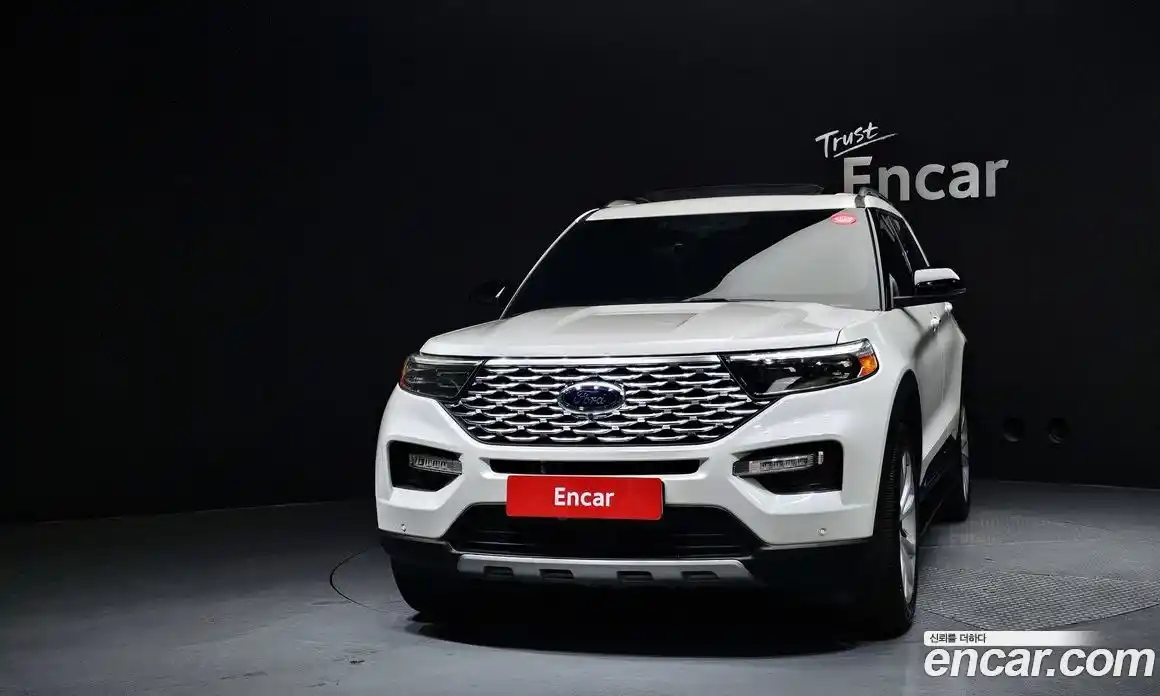 Ford Explorer 2022 3.0 гидро в Москве № 1696668, фото 3