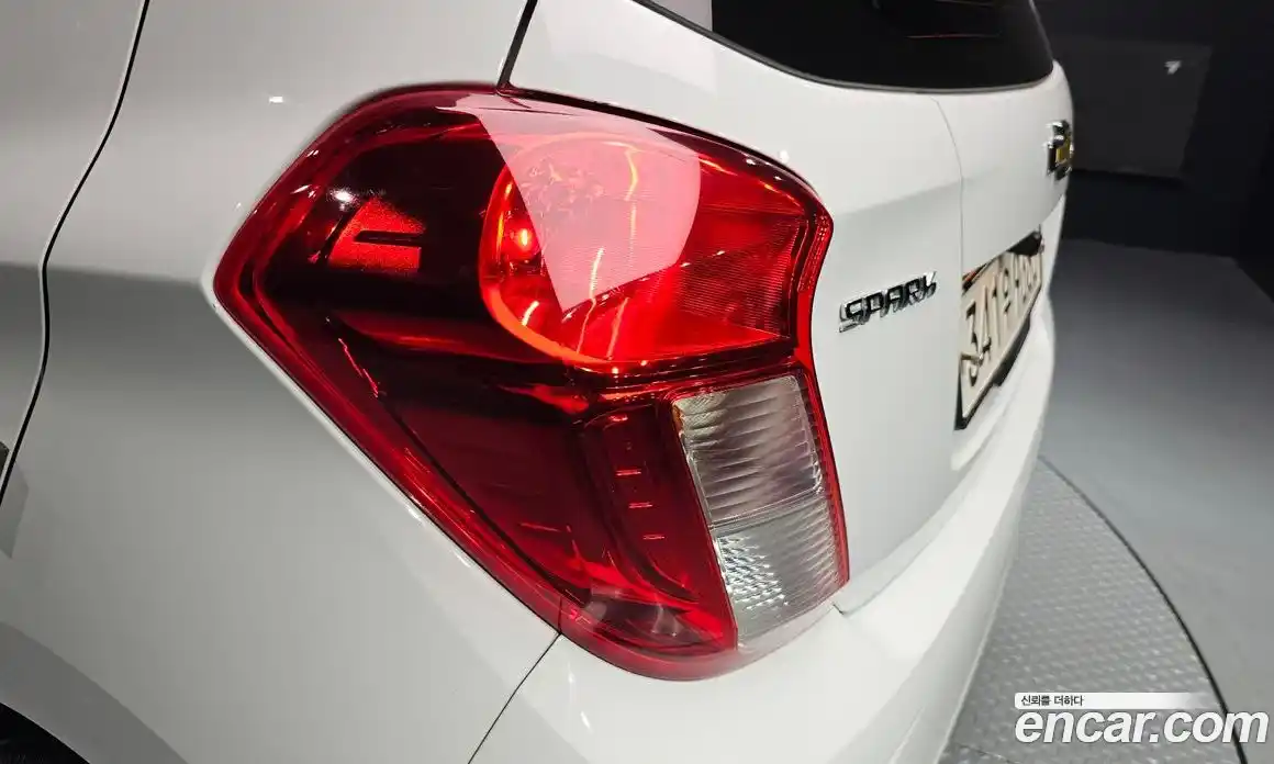 Chevrolet Spark 2021 1.0 гидро в Москве № 1759945, фото 9