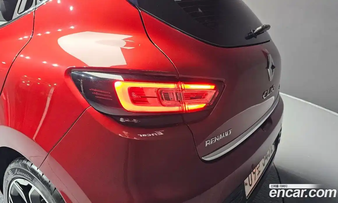 Renault Cilo 2018 1.5 гидро в Москве № 1761219, фото 9