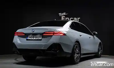 BMW 5-Series 2025 2.0 гидро в Москве № 1761889, миниатюра 2