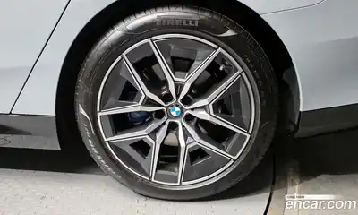 BMW 5-Series 2025 2.0 гидро в Москве № 1761889, миниатюра 7