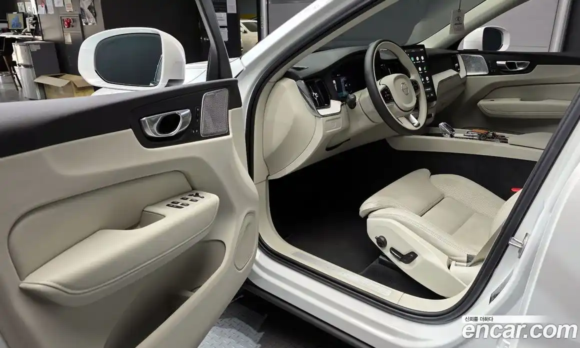 Volvo XC60 2026 2.0 гидро в Москве № 1763480, фото 13