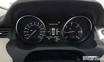 Land Rover Range-Rover Evoque 2015 2.2 гидро в Москве № 1764068, миниатюра 11