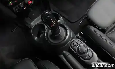 Mini Cooper 2023 1.5 гидро в Москве № 1764228, миниатюра 12