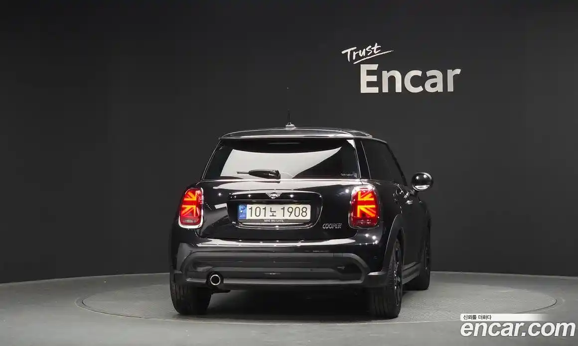 Mini Cooper 2023 1.5 гидро в Москве № 1764228, фото 4