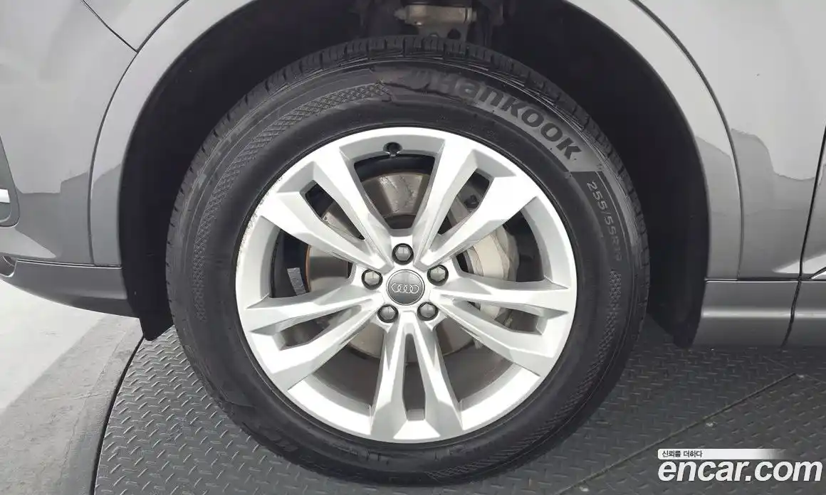 Audi Q7 2019 2.0 гидро в Москве № 177074, фото 4