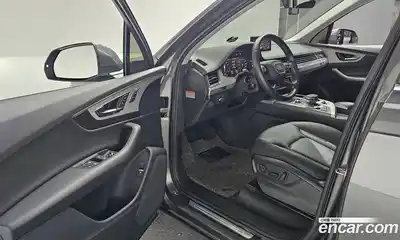 Audi Q7 2019 2.0 гидро в Москве № 177074, миниатюра 10