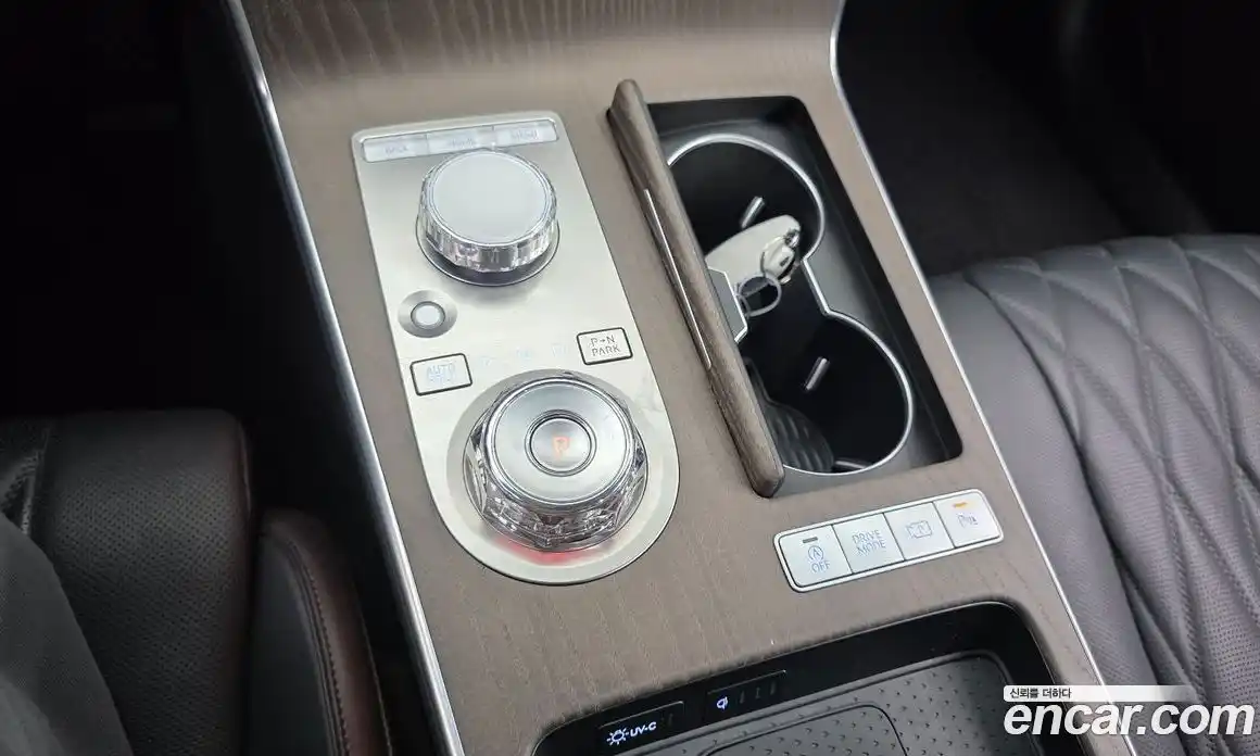 Genesis G80 2024 2.5 гидро в Москве № 1832398, фото 9