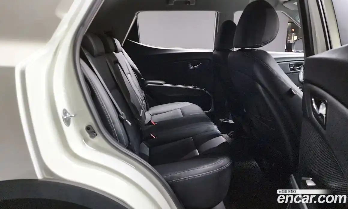 SsangYong TIBOLI 2016 1.6 гидро в Москве № 1832883, фото 11