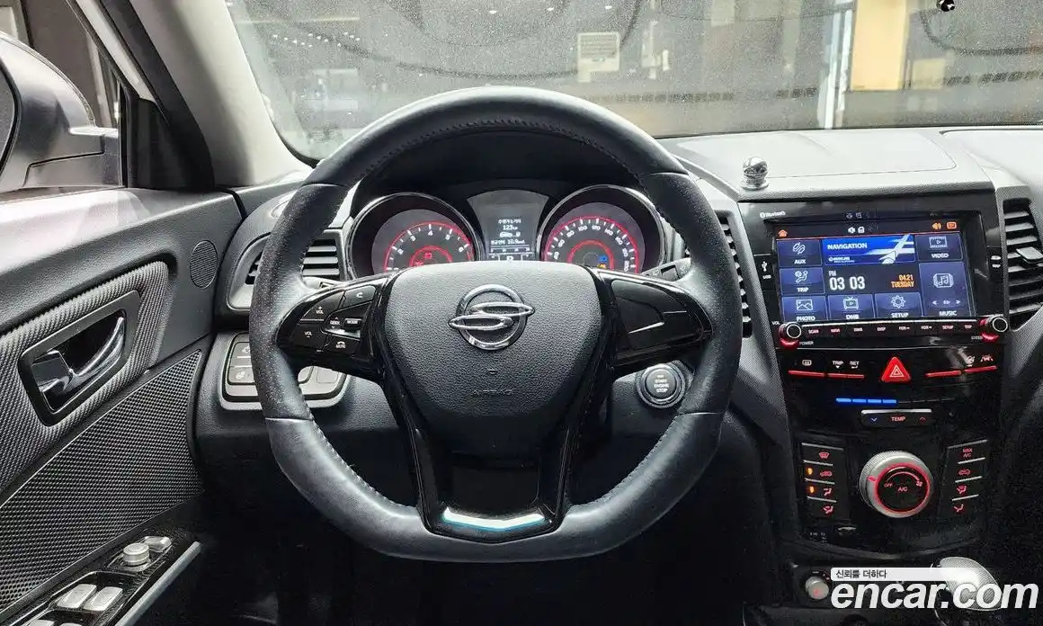 SsangYong TIBOLI 2016 1.6 гидро в Москве № 1832883, фото 14
