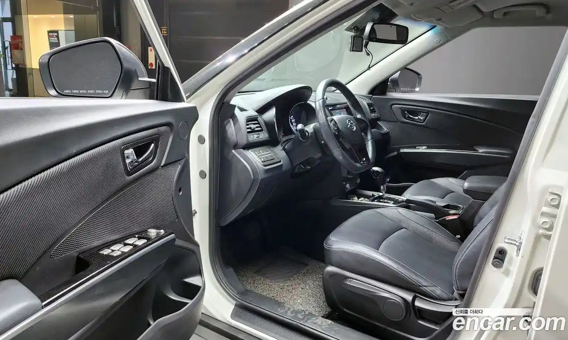SsangYong TIBOLI 2016 1.6 гидро в Москве № 1832883, фото 10