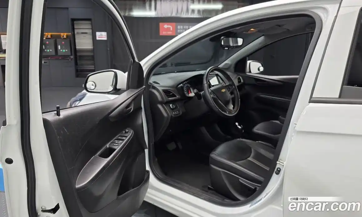 Chevrolet Spark 2019 1.0 гидро в Москве № 1833557, фото 12