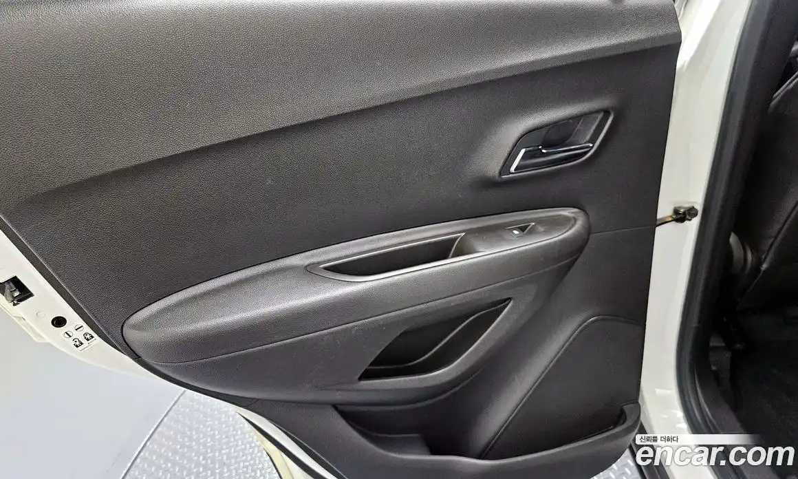 Chevrolet Trax 2015 1.4 гидро в Москве № 1833811, фото 15