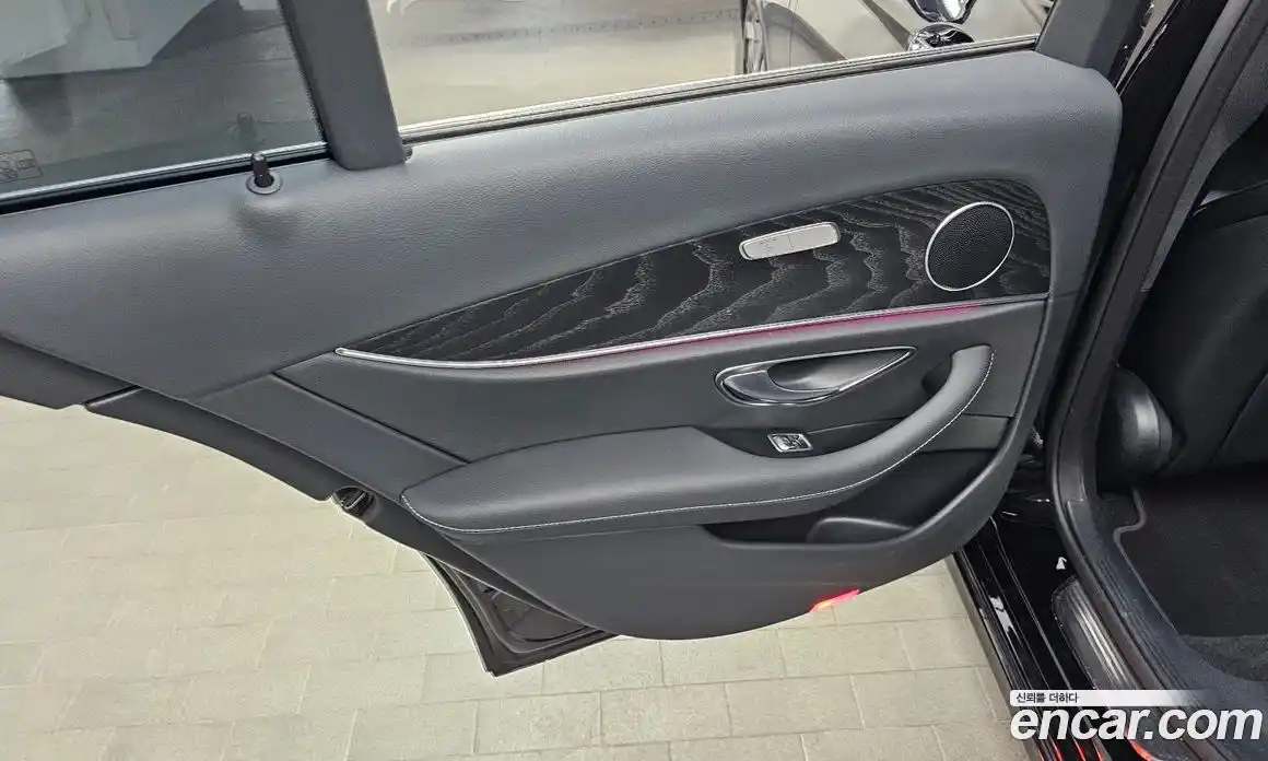 Mercedes-Benz E-Class 2023 2.0 гидро в Москве № 1833817, фото 15