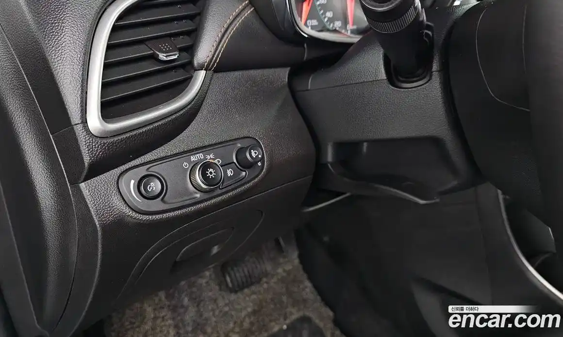 Chevrolet Trax 2017 1.6 гидро в Москве № 1833913, фото 18