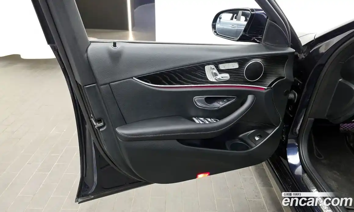 Mercedes-Benz E-Class 2022 2.0 гидро в Москве № 1833931, фото 14