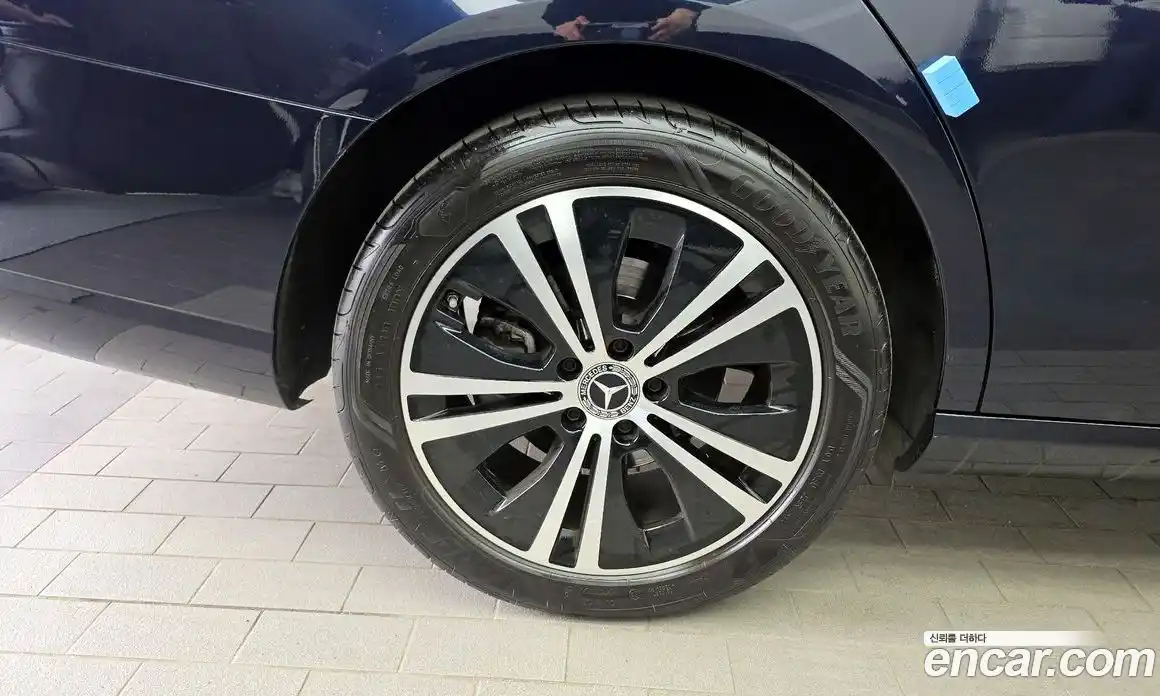 Mercedes-Benz E-Class 2022 2.0 гидро в Москве № 1833931, фото 5