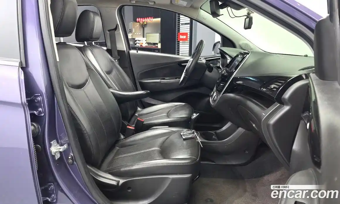 Chevrolet Spark 2016 1.0 гидро в Москве, фото 11
