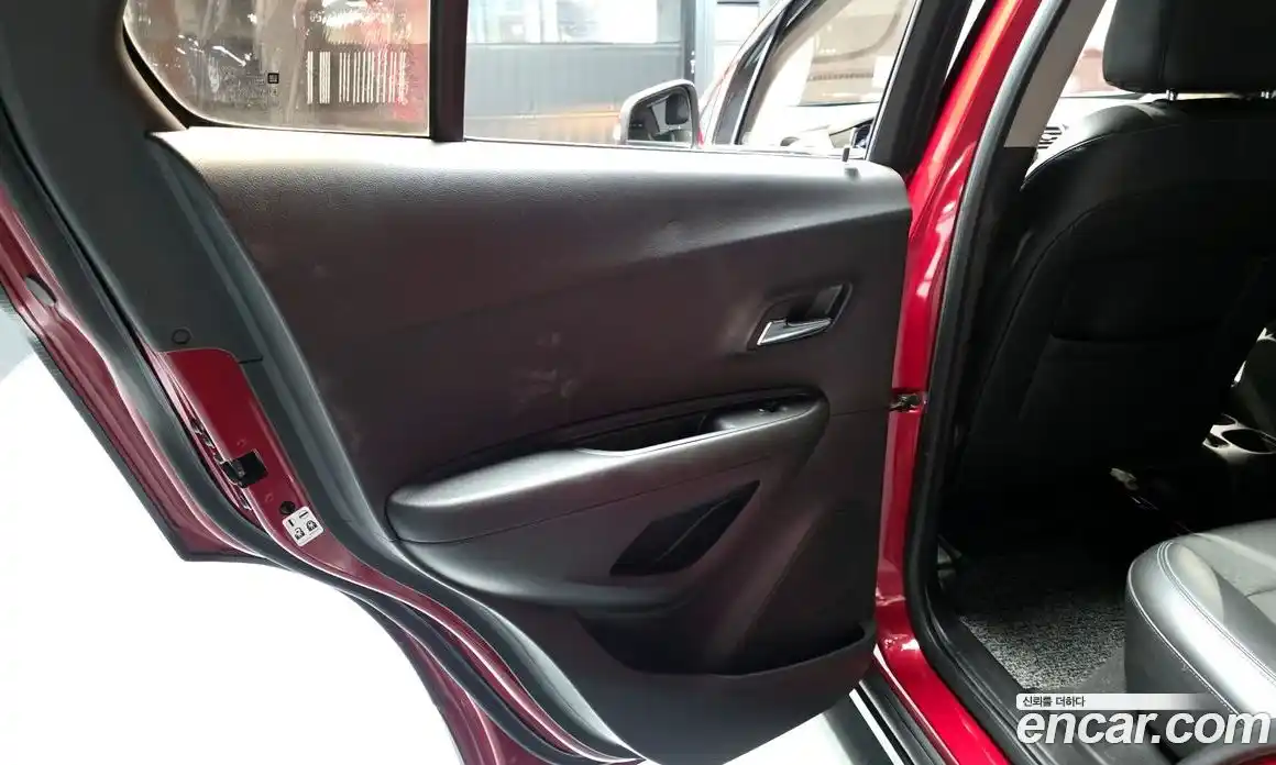 Chevrolet Trax 2015 1.4 гидро в Москве № 1834182, фото 15