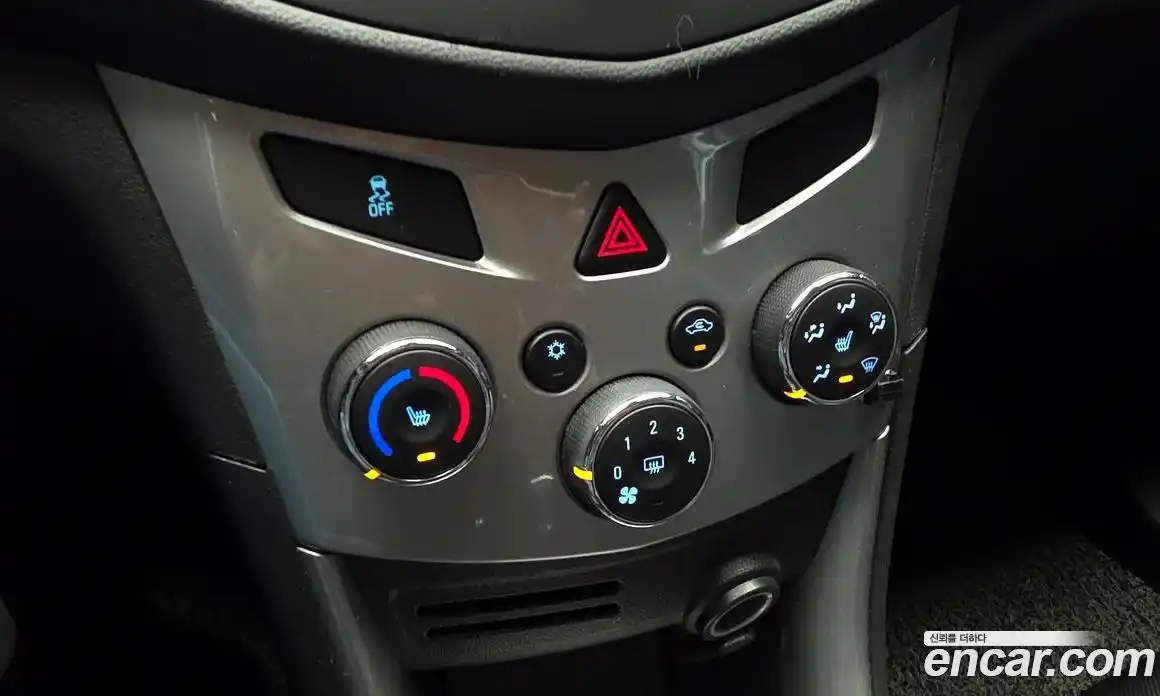 Chevrolet Trax 2015 1.4 гидро в Москве № 1834182, фото 23