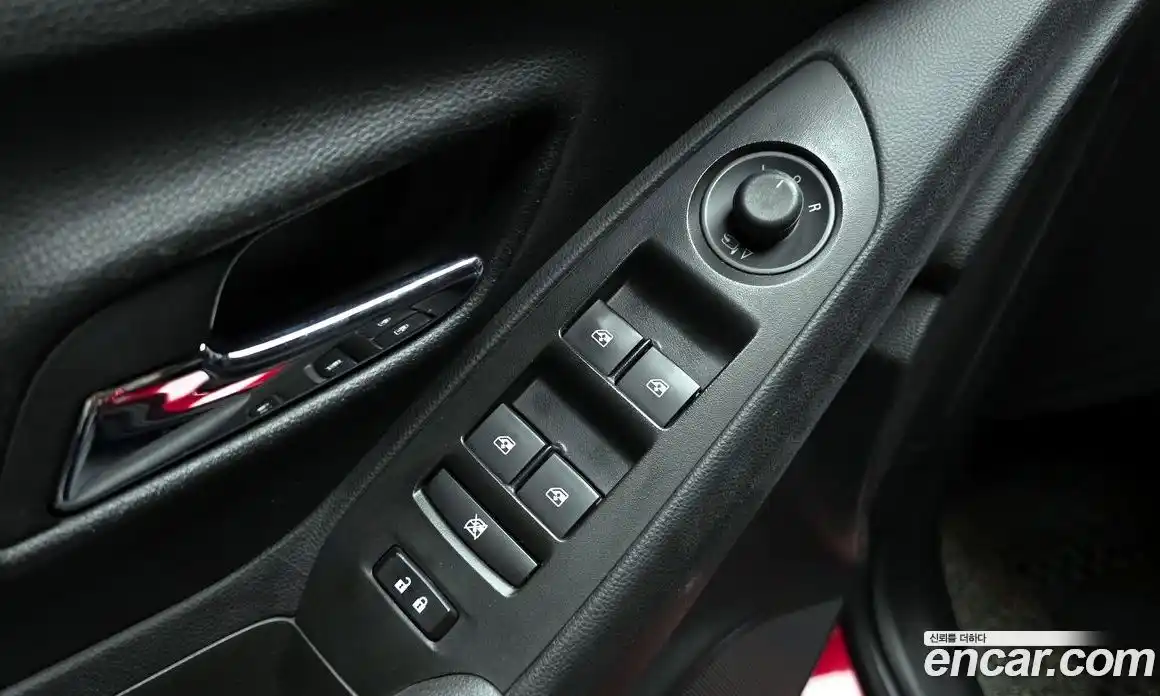 Chevrolet Trax 2015 1.4 гидро в Москве № 1834182, фото 28