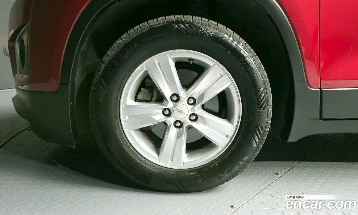 Chevrolet Trax 2015 1.4 гидро в Москве № 1834182, фото 31