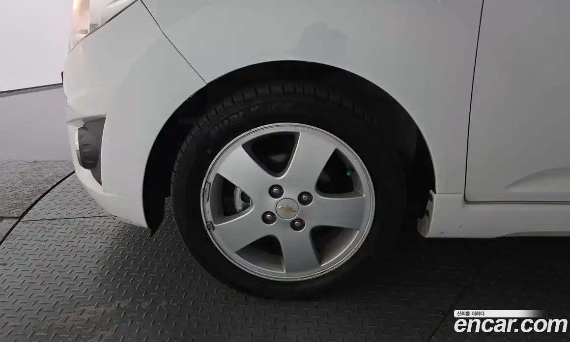 Chevrolet Spark 2012 1.0 гидро в Москве № 1834261, фото 5