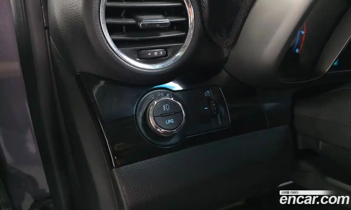Chevrolet Orlando 2012 2.0 гидро в Москве № 1834280, фото 18