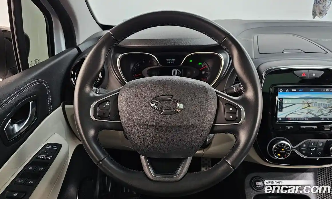 Renault QM3 2018 1.5 гидро в Москве № 1834556, фото 18