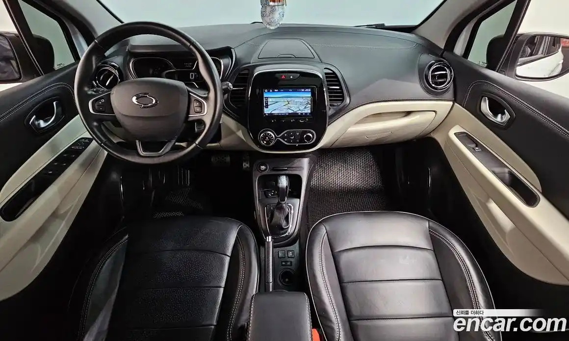 Renault QM3 2018 1.5 гидро в Москве № 1834556, фото 10