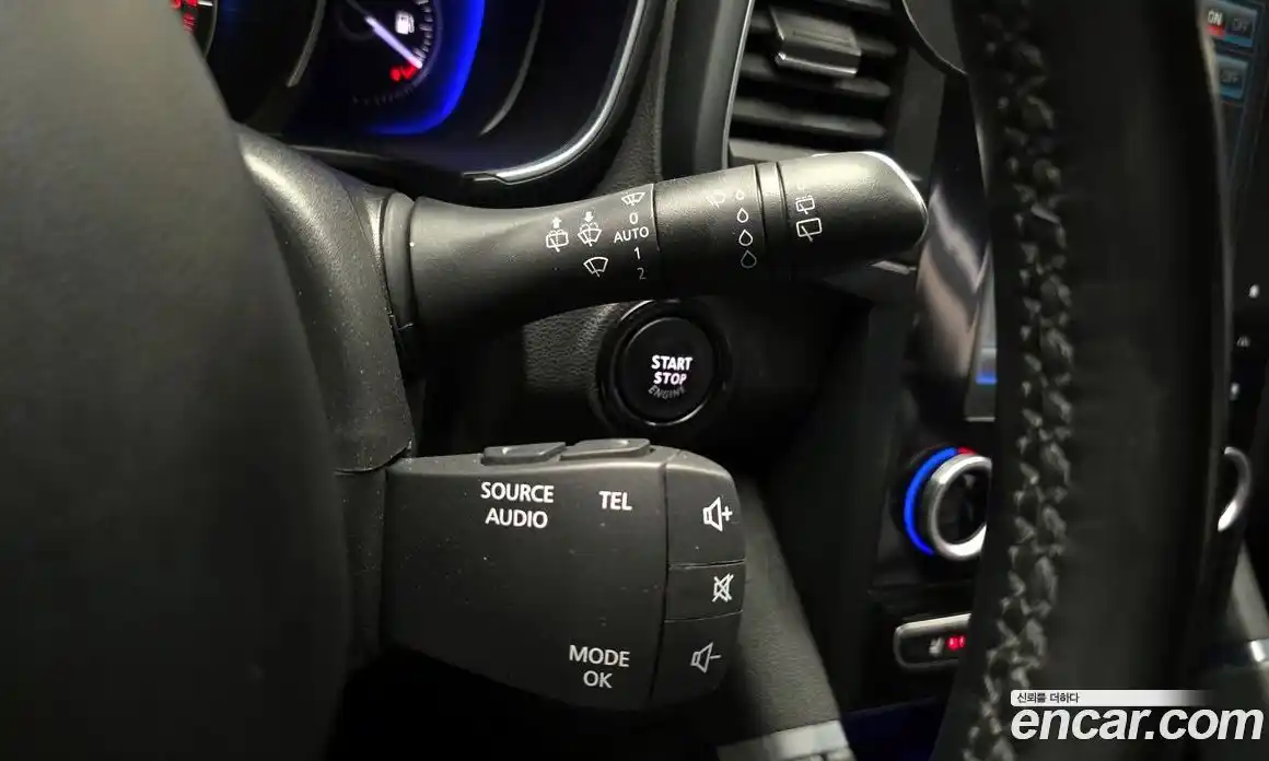 Renault QM6 2017 2.0 гидро в Москве № 1834635, фото 25