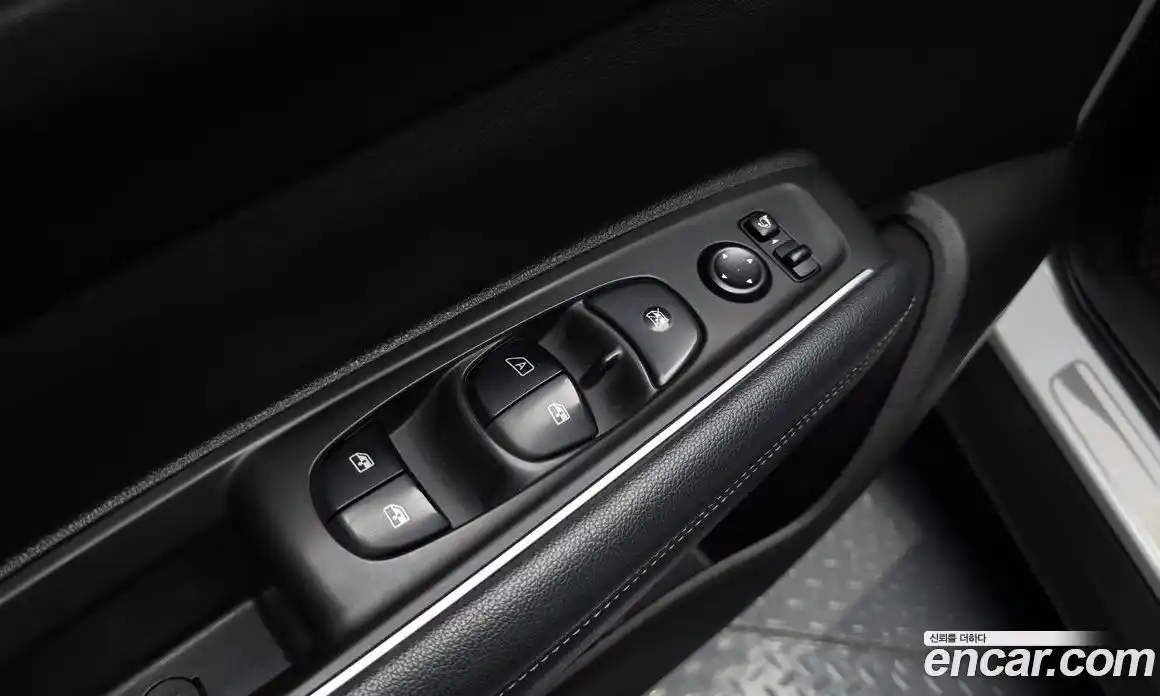 Renault QM6 2017 2.0 гидро в Москве № 1834635, фото 36
