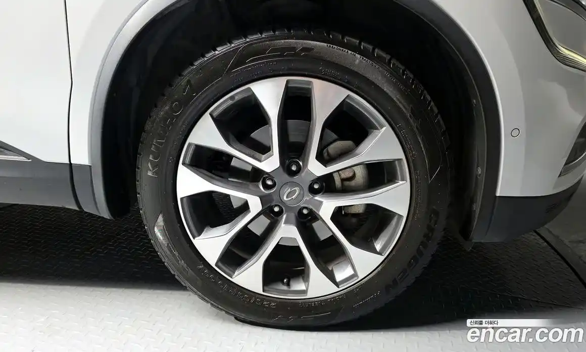Renault QM6 2017 2.0 гидро в Москве № 1834635, фото 7