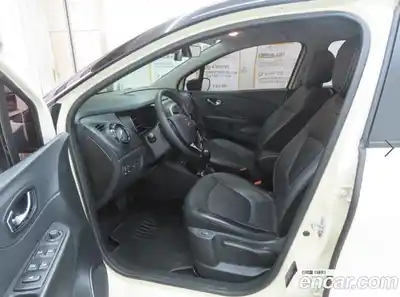 Renault QM3 2016 1.5 гидро в Москве № 1835135, миниатюра 5