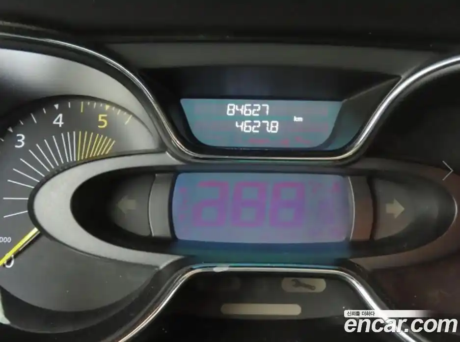 Renault QM3 2016 1.5 гидро в Москве № 1835135, фото 8