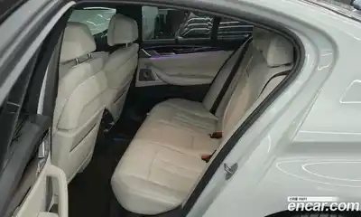 BMW 5-Series 2023 4.4 гидро в Москве № 1835854, миниатюра 12