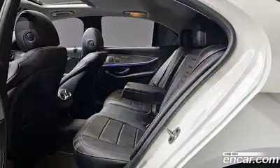 Mercedes-Benz E-Class 2019 2.0 гидро в Москве № 1835900, миниатюра 12