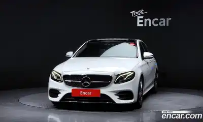 Mercedes-Benz E-Class 2019 2.0 гидро в Москве № 1835900, миниатюра 3