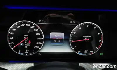 Mercedes-Benz E-Class 2019 2.0 гидро в Москве № 1835900, миниатюра 8