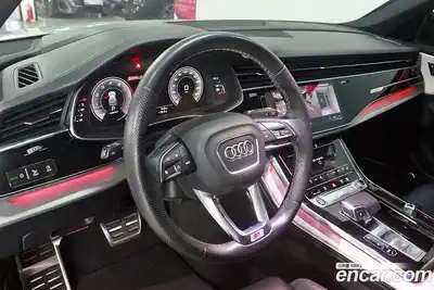 Audi Q8 2022 3.0 гидро в Москве № 1836313, миниатюра 12