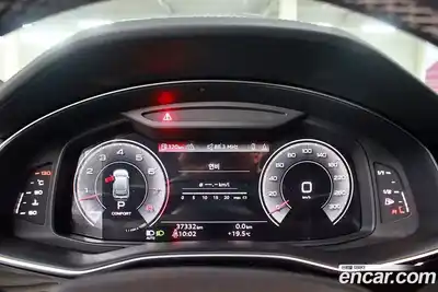 Audi Q8 2022 3.0 гидро в Москве № 1836313, миниатюра 8