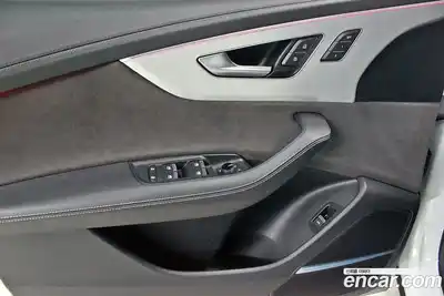 Audi Q8 2022 3.0 гидро в Москве № 1836313, миниатюра 10
