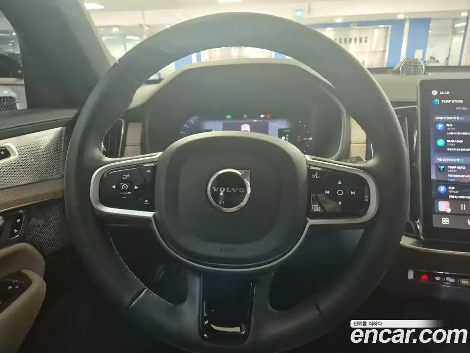 Volvo XC90 2025 2.0 гидро в Москве № 1836951, фото 15