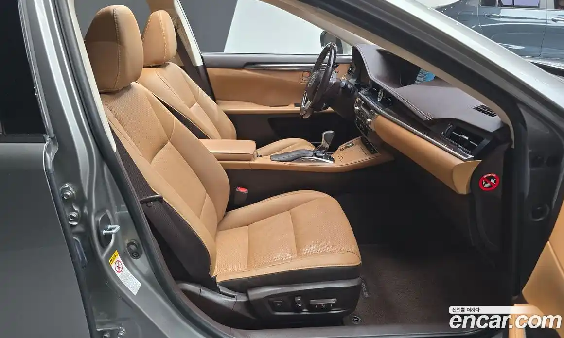 Lexus ES 2017 2.5 гидро в Москве № 1837972, фото 11