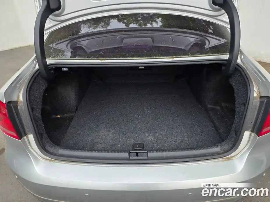 Volkswagen Passat 2014 2.0 гидро в Москве № 1838283, фото 16