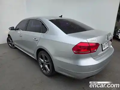 Volkswagen Passat 2014 2.0 гидро в Москве № 1838283, миниатюра 4