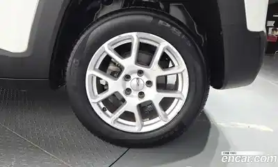 Jeep Renegade 2020 2.4 гидро в Москве № 1838351, миниатюра 7